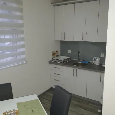 Bistrik Apartman *